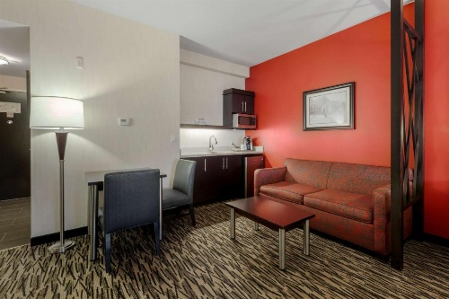 C Hotel By Carmen's, BW Premier Collection image 14