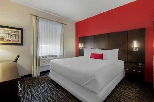 C Hotel By Carmen's, BW Premier Collection image 18