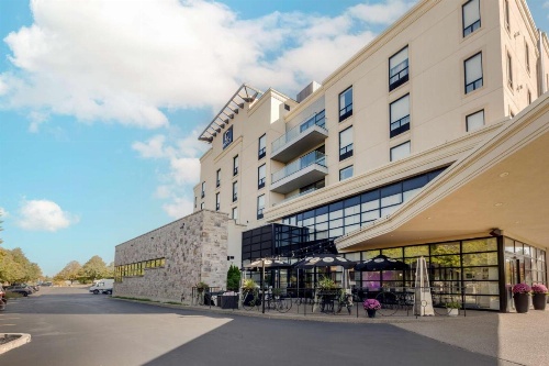 C Hotel By Carmen's, BW Premier Collection image 25